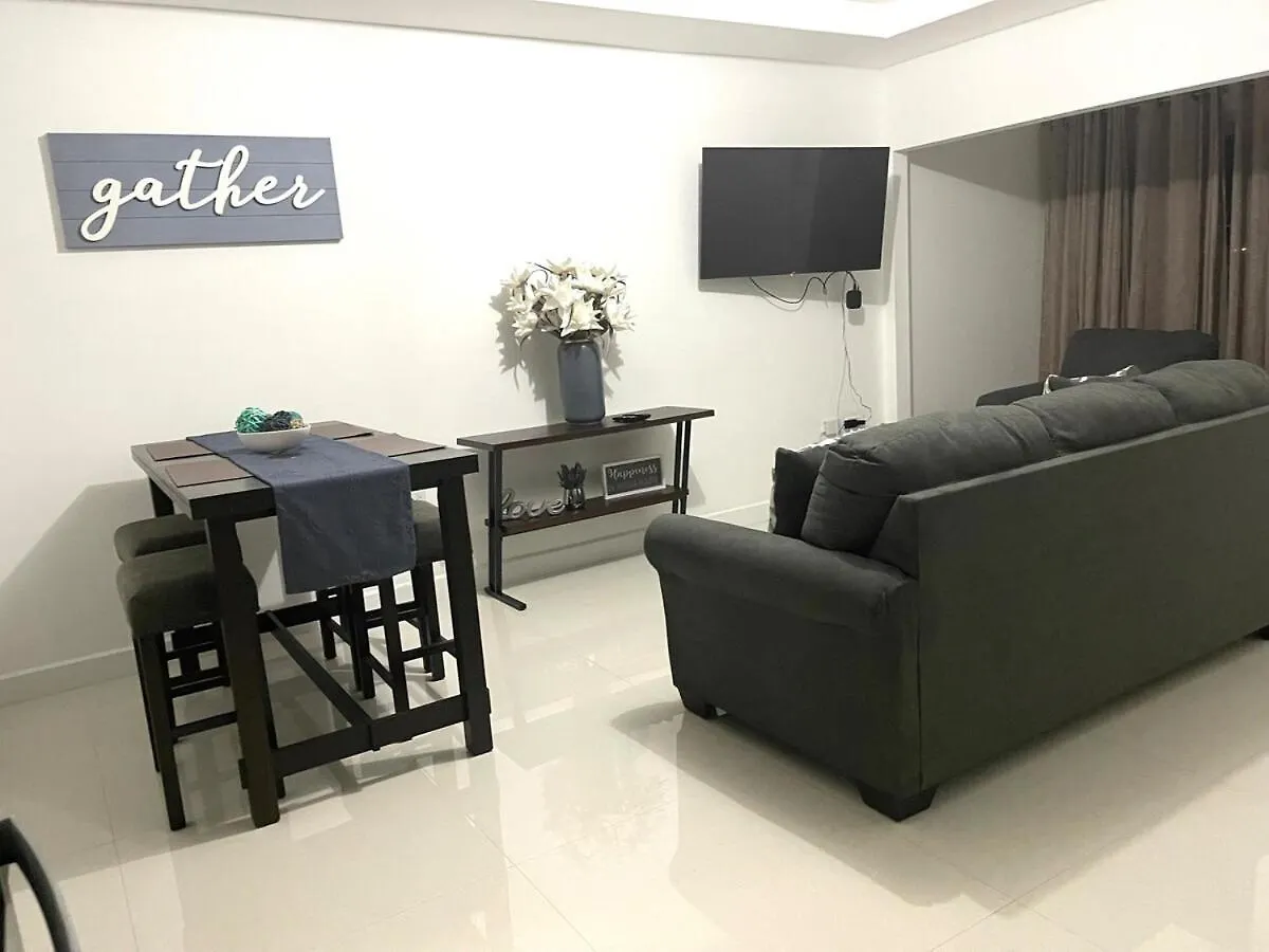 Lux City Apartment With Pool, Ac & 24Hrs Security Kingston 0*,  Jamaica