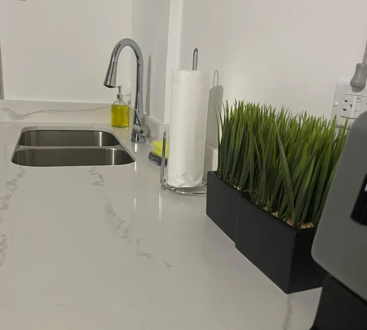 Lux City Apartment With Pool, Ac & 24Hrs Security Kingston